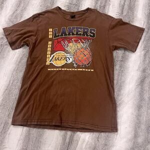 NBA Ultra Game Los Angeles Lakers Tee Brown with 80s Style Logo Size M